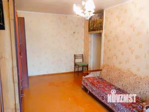3-к квартира, вторичка, 61м2, 1/9 этаж