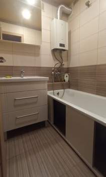 2-к квартира, вторичка, 46м2, 1/2 этаж