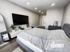 2-к квартира, вторичка, 63м2, 9/18 этаж