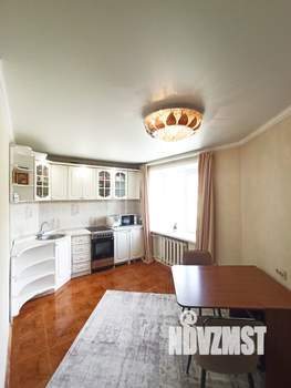 2-к квартира, вторичка, 69м2, 3/6 этаж
