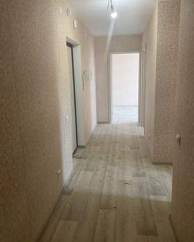 3-к квартира, вторичка, 70м2, 8/8 этаж