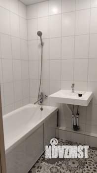 Студия квартира, вторичка, 33м2, 4/18 этаж