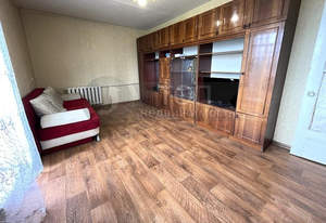 2-к квартира, вторичка, 42м2, 5/5 этаж