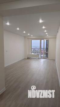 Студия квартира, вторичка, 33м2, 4/18 этаж