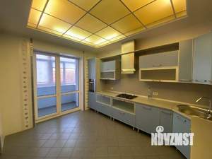 4-к квартира, вторичка, 119м2, 2/3 этаж