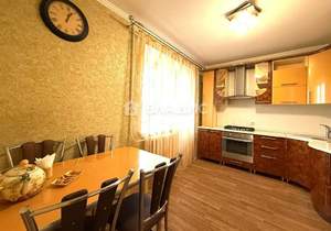 2-к квартира, вторичка, 63м2, 1/10 этаж