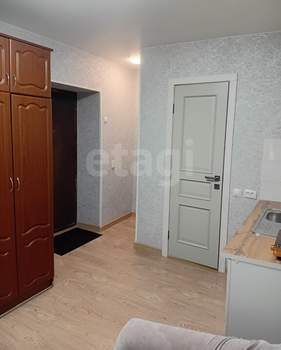 Студия квартира, вторичка, 13м2, 1/5 этаж