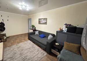 2-к квартира, вторичка, 53м2, 1/5 этаж