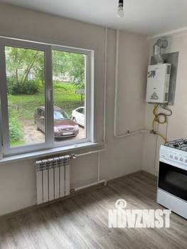 4-к квартира, вторичка, 58м2, 1/5 этаж