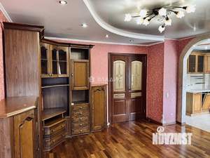 4-к квартира, вторичка, 74м2, 3/9 этаж