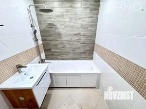 2-к квартира, вторичка, 56м2, 10/17 этаж