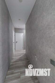 3-к квартира, вторичка, 81м2, 1/17 этаж