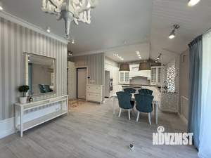 3-к квартира, вторичка, 95м2, 3/3 этаж