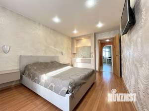 3-к квартира, вторичка, 74м2, 10/10 этаж