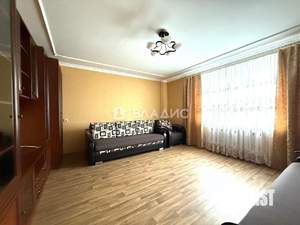 2-к квартира, вторичка, 63м2, 1/10 этаж