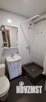 4-к квартира, вторичка, 60м2, 5/5 этаж