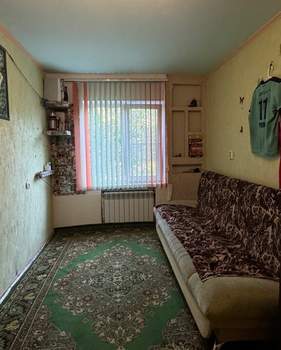 3-к квартира, вторичка, 68м2, 1/9 этаж