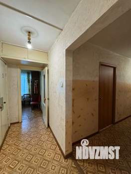 3-к квартира, вторичка, 68м2, 1/9 этаж