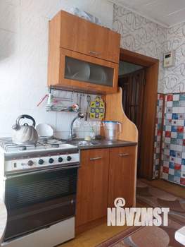 2-к квартира, вторичка, 52м2, 1/1 этаж