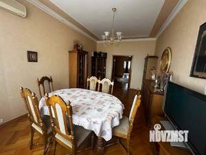 5-к квартира, вторичка, 144м2, 5/6 этаж