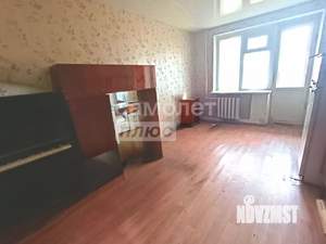 3-к квартира, вторичка, 63м2, 4/5 этаж
