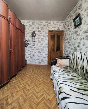 3-к квартира, вторичка, 63м2, 6/9 этаж