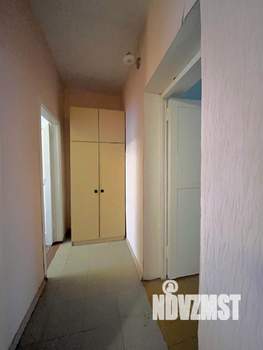 3-к квартира, вторичка, 58м2, 2/2 этаж