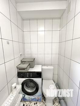 Студия квартира, вторичка, 33м2, 2/17 этаж