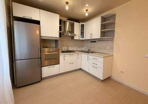 2-к квартира, вторичка, 62м2, 10/10 этаж