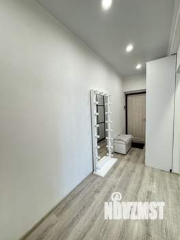 1-к квартира, вторичка, 42м2, 10/17 этаж