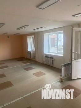 3-к квартира, вторичка, 68м2, 1/10 этаж