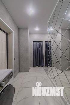 3-к квартира, вторичка, 81м2, 1/17 этаж