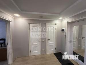 2-к квартира, вторичка, 62м2, 1/10 этаж