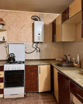 2-к квартира, вторичка, 41м2, 1/5 этаж