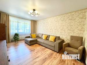 3-к квартира, вторичка, 63м2, 1/9 этаж