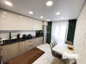 2-к квартира, вторичка, 63м2, 9/18 этаж