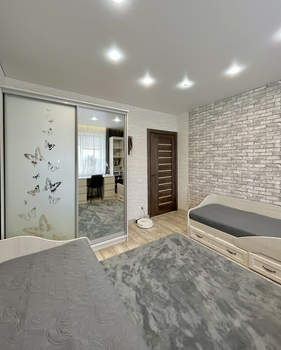 2-к квартира, вторичка, 54м2, 9/10 этаж