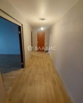 3-к квартира, вторичка, 82м2, 10/10 этаж