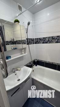 2-к квартира, вторичка, 57м2, 10/12 этаж
