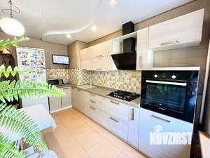 3-к квартира, вторичка, 63м2, 1/9 этаж