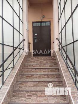3-к квартира, вторичка, 126м2, 1/6 этаж