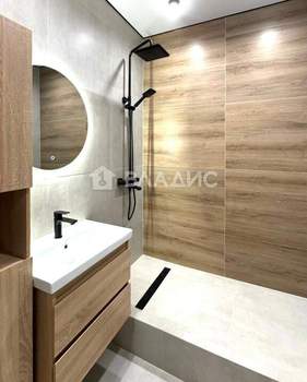 3-к квартира, вторичка, 65м2, 3/17 этаж