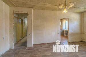 2-к квартира, вторичка, 44м2, 1/4 этаж