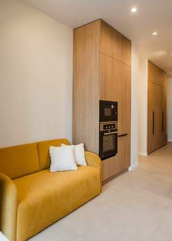 2-к квартира, вторичка, 63м2, 4/18 этаж