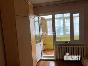 3-к квартира, вторичка, 55м2, 1/9 этаж