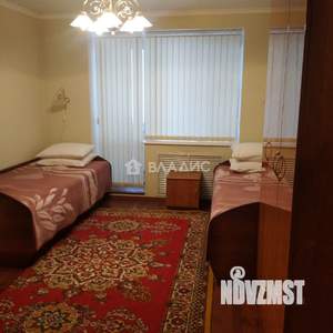 4-к квартира, вторичка, 130м2, 2/4 этаж