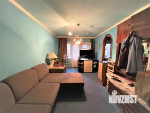 3-к квартира, вторичка, 58м2, 2/4 этаж