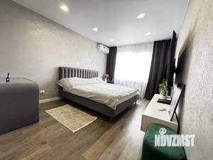 2-к квартира, вторичка, 63м2, 9/18 этаж