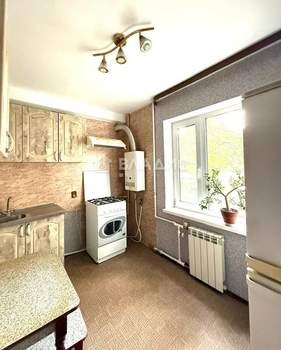2-к квартира, вторичка, 45м2, 2/5 этаж
