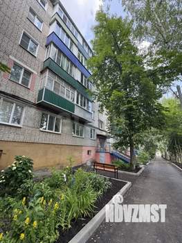 2-к квартира, вторичка, 46м2, 1/5 этаж